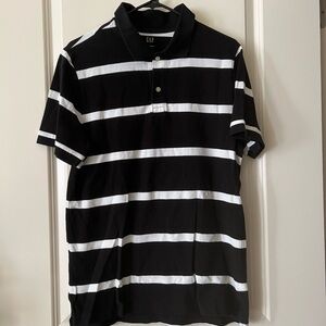 GAP Men’s Black Polo with White Horizontal Stripes